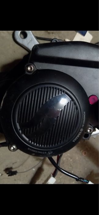 Rama GIANT XL + silnik Yamaha SyncDrive NOWE (rower elektryczny)