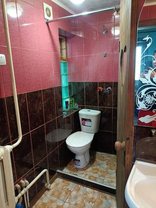 Продається будинок в затишному місці