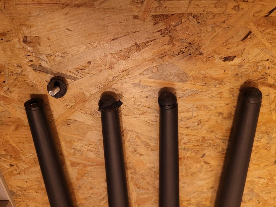 Nogi metalowe do krzesła