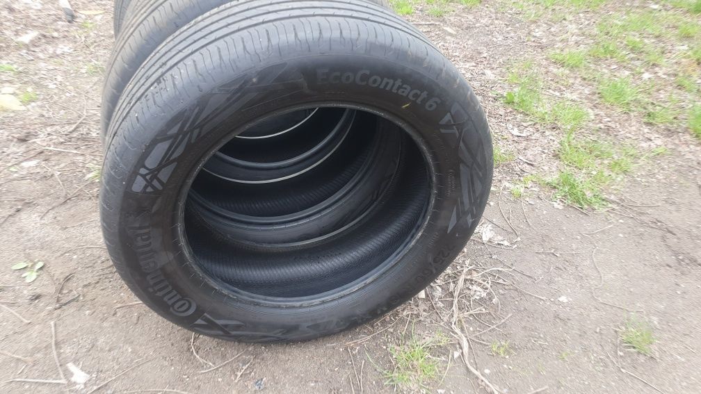 Резина 225/60  R18 літо