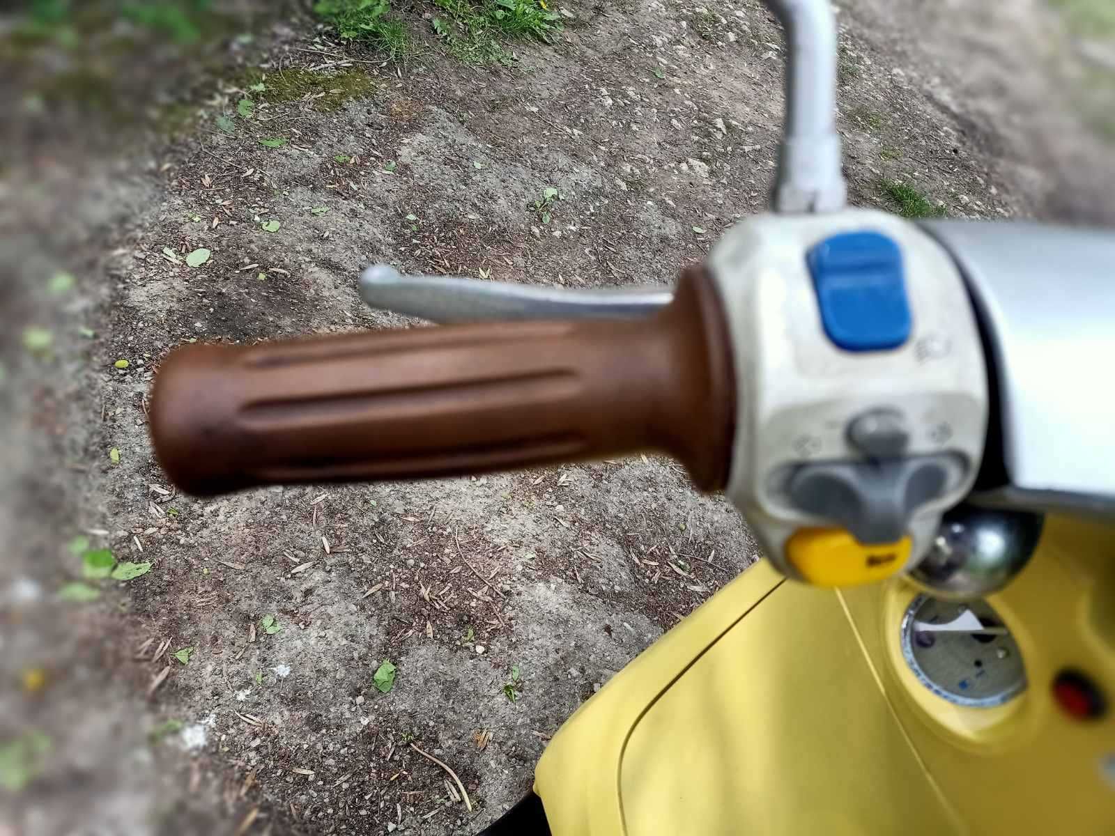 скутер YAMAHA  WHY  50cm3/ 2000р.