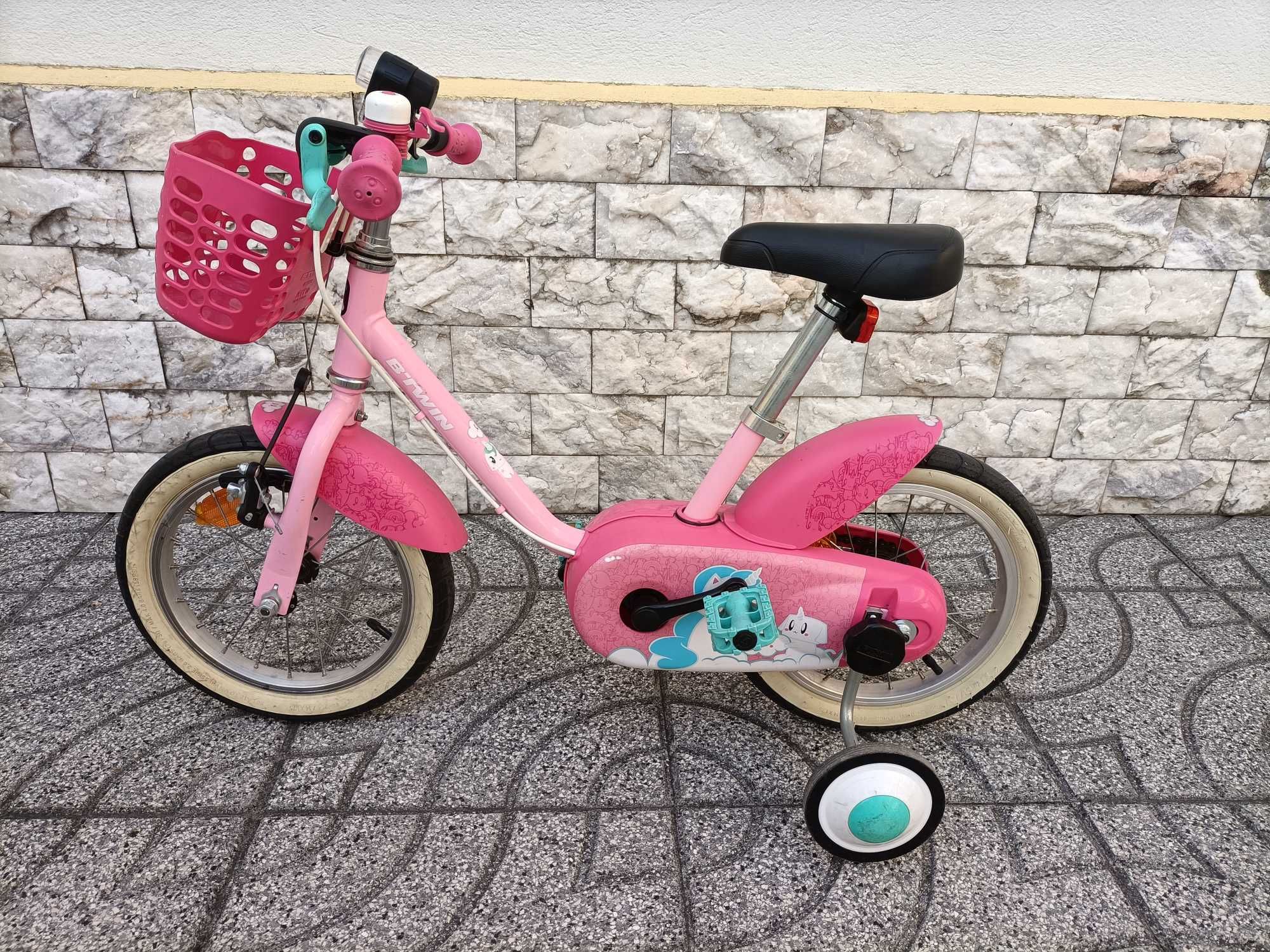 Bicicleta menina