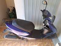 Honda DIO AF68 в хорошем состоянии.