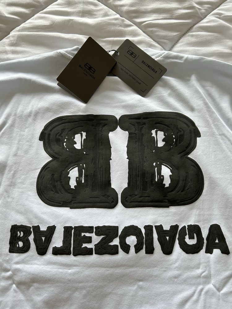 T-shirt Balenciaga Branca