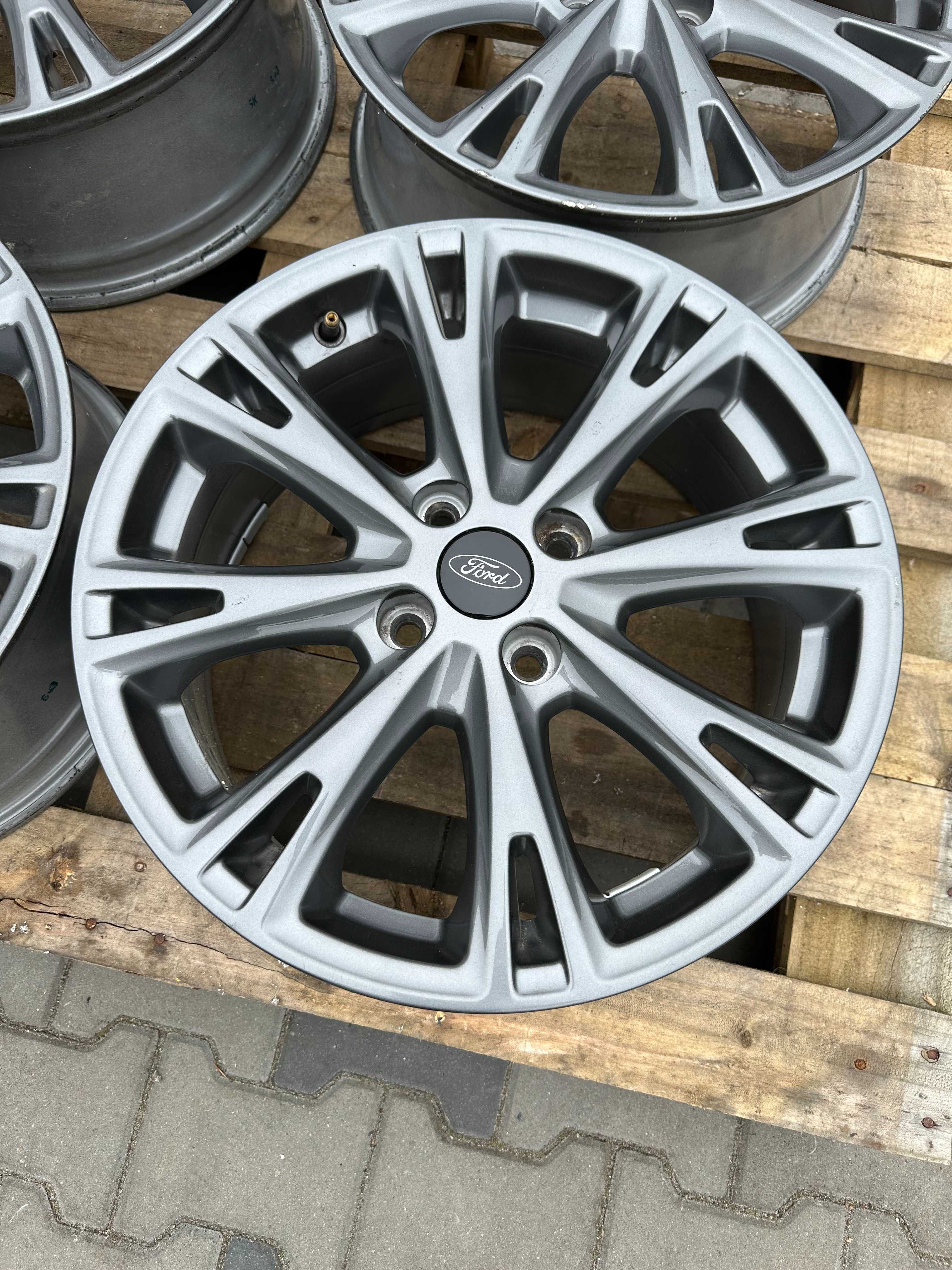 4x108 et47,5 7jx17 Ford ST 17" komplet ładne