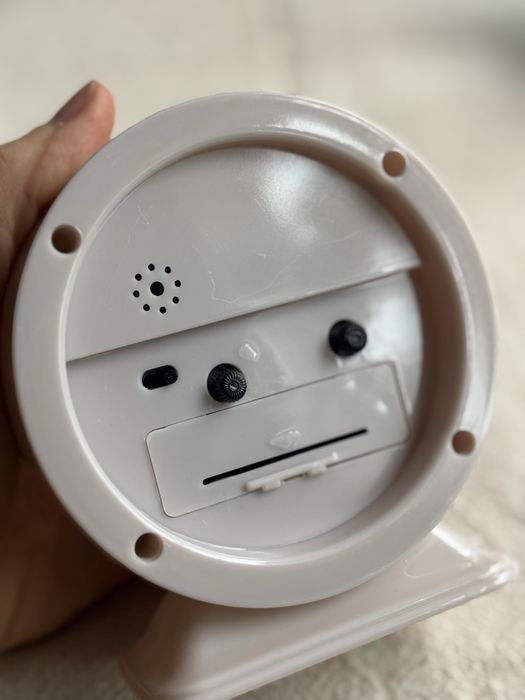 Zegarek / budzik stojący