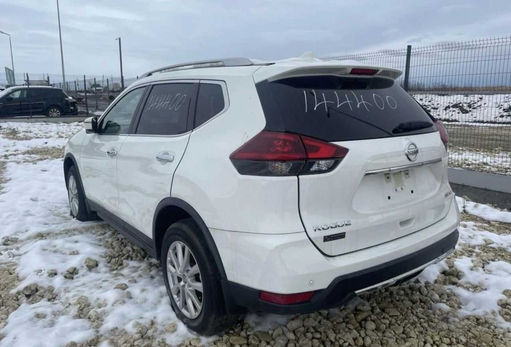 Продам 2020 Nissan Rogue  65 ТИС КМ розмитнений у Львові