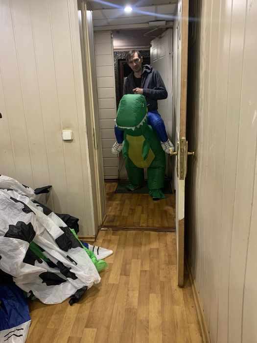 Надувные костюмы