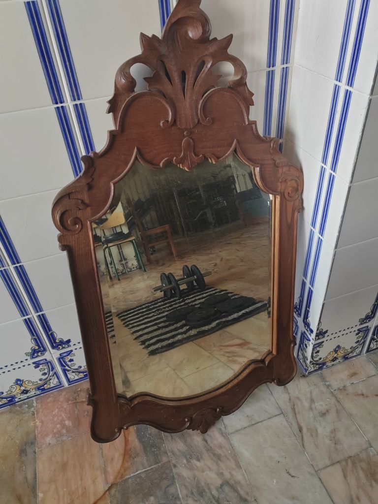 Móveis tipo antigos