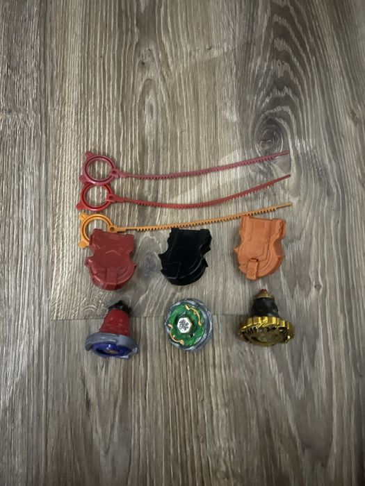Beyblade Zestaw 3w1