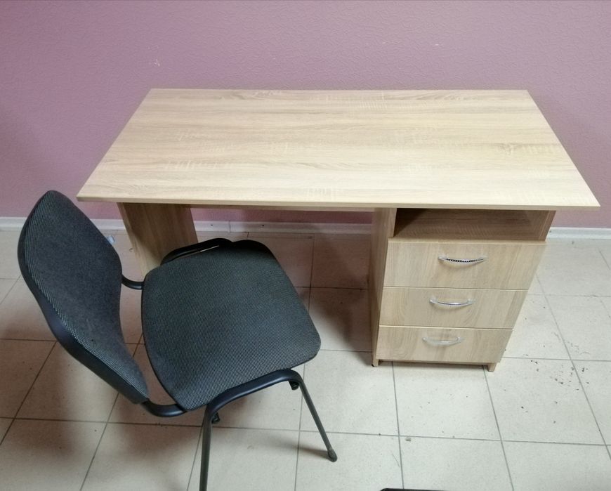 Продам офісні меблі