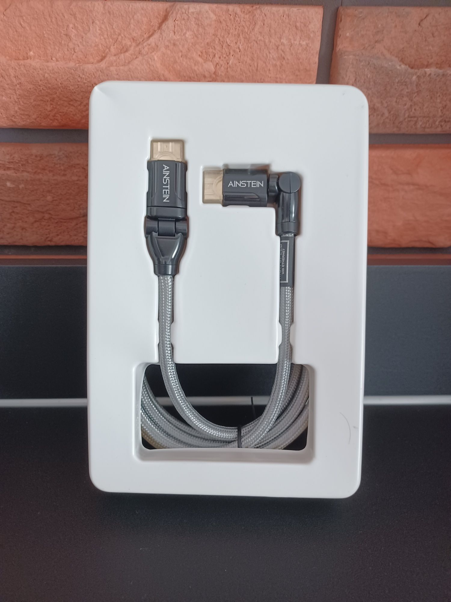Kabel High-Speed-HDMI ze złączem Ethernet 2m
