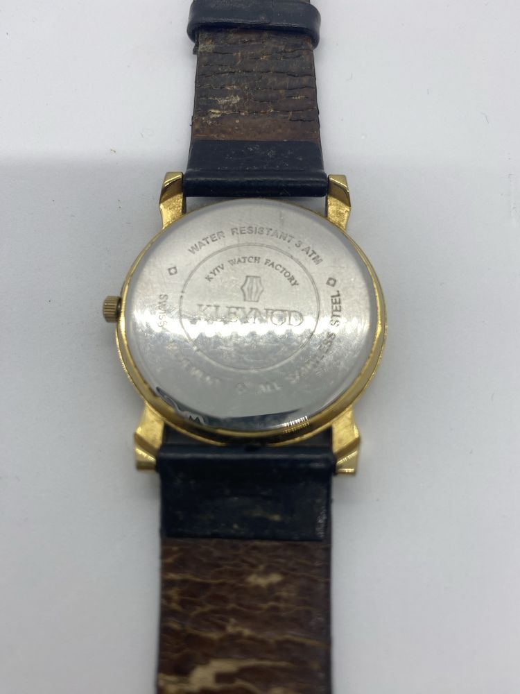 Часы наручные Kleynod Quartz Water Resistant 3 ATM