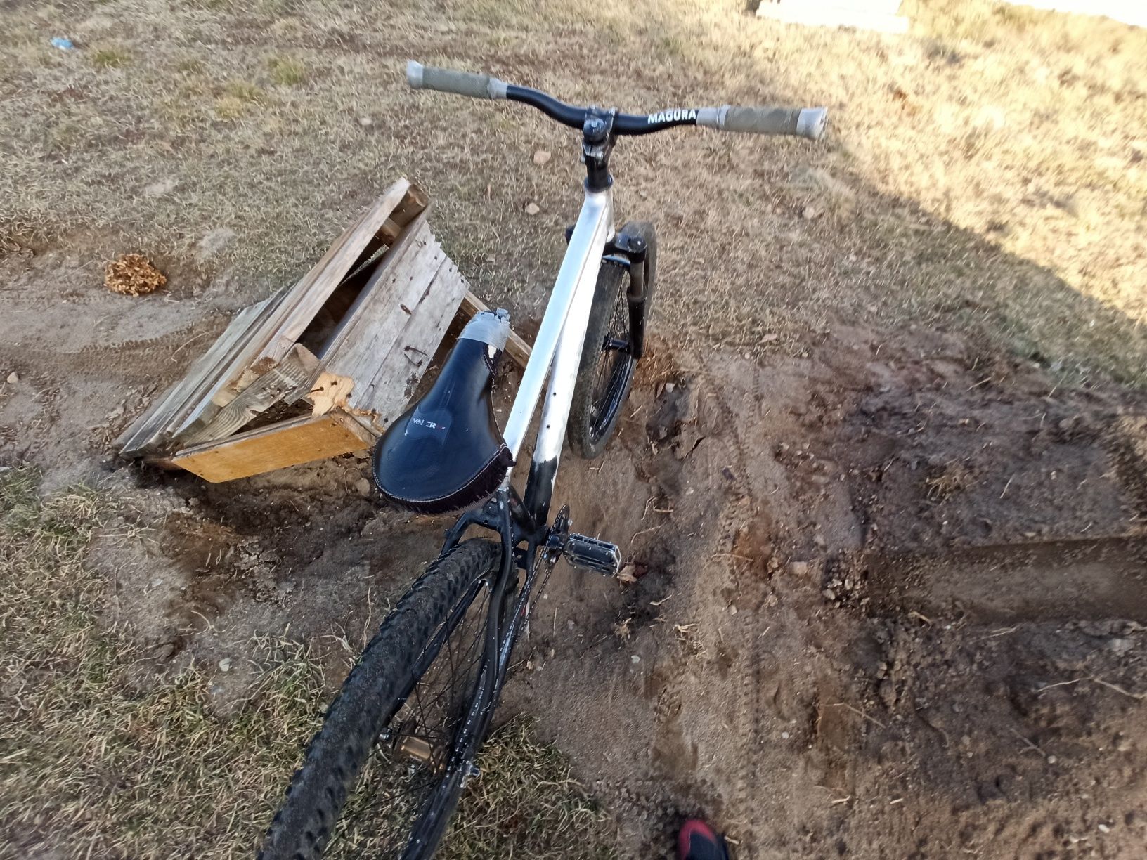 sprzedam rower dirt
