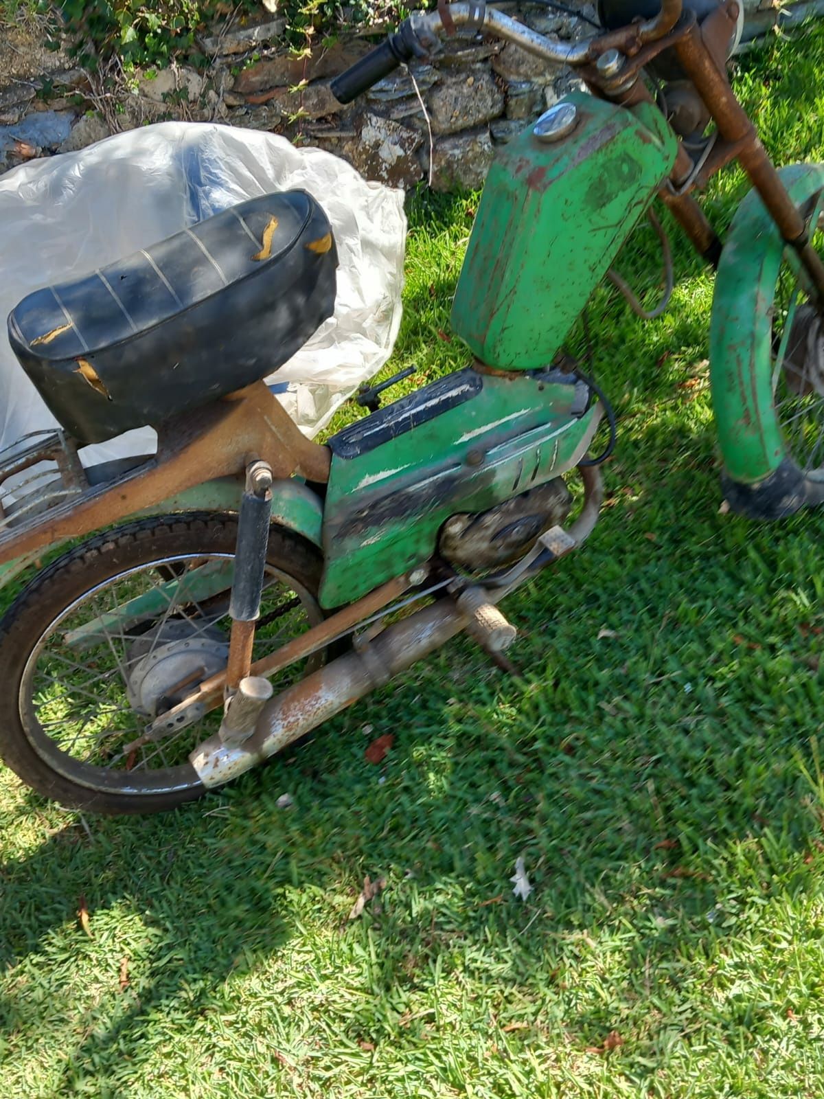 Vendo motorizada