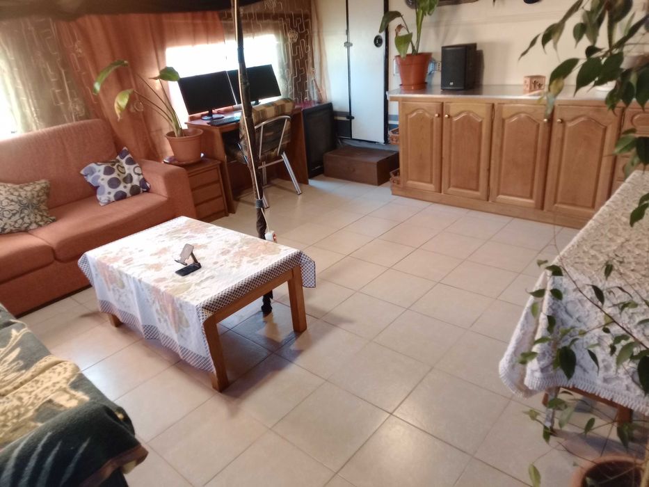 Caravan fixa com tenda