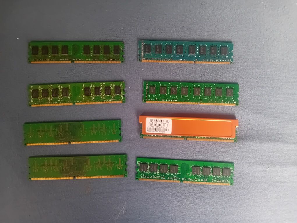 Ram ddr2 2gb,1gb i ddr3 4gb sprzedam pakiet