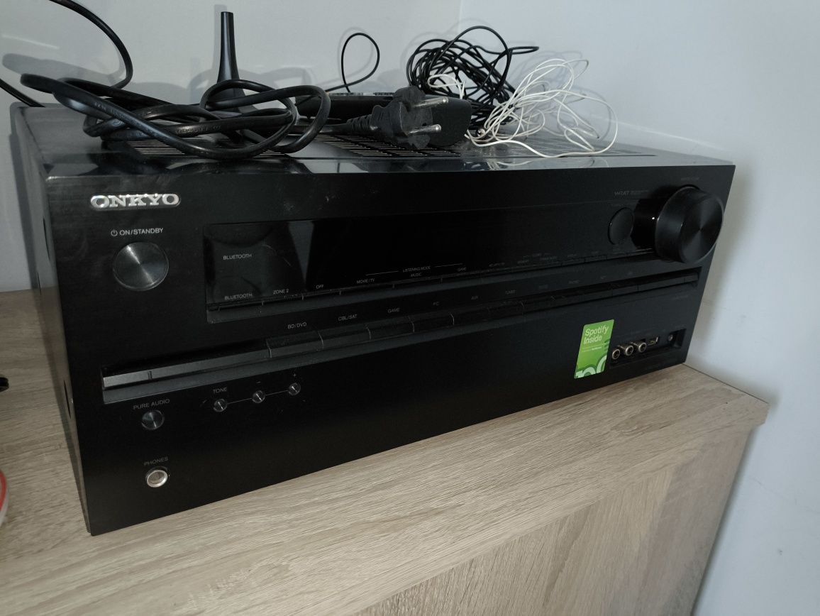 Onkyo TX-NR626 amplituner 7.2
