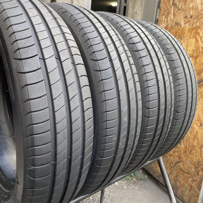 Літні шини, комплект 175/65 R17 Michelin e-primacy