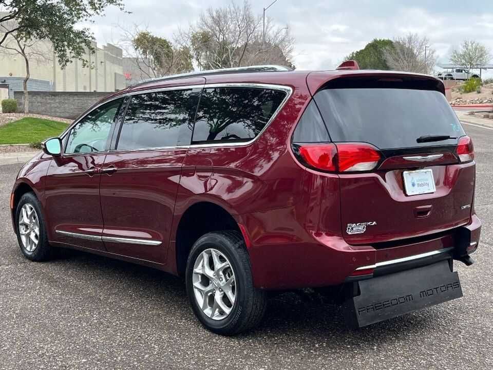 2018 Chrysler Pacifica Limited