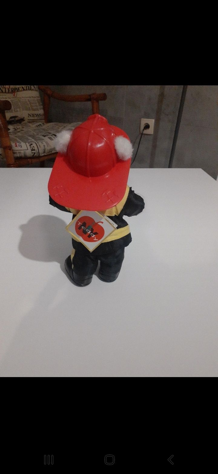 Maskotka Miś Teddy -strażak