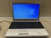Ноутбук Samsung np rv513