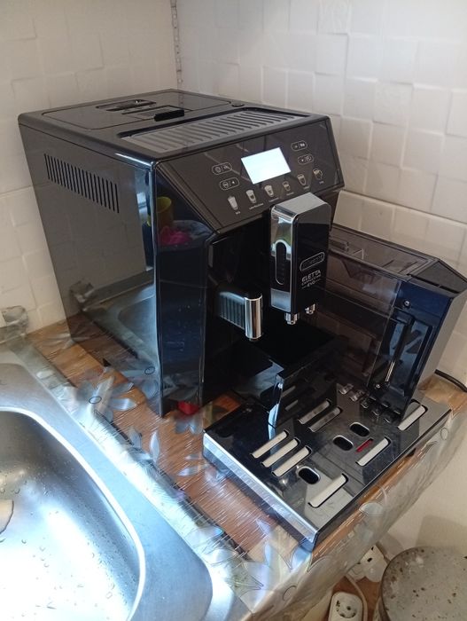 Кофемашина Delonghi Eletta Cappuchino EVO