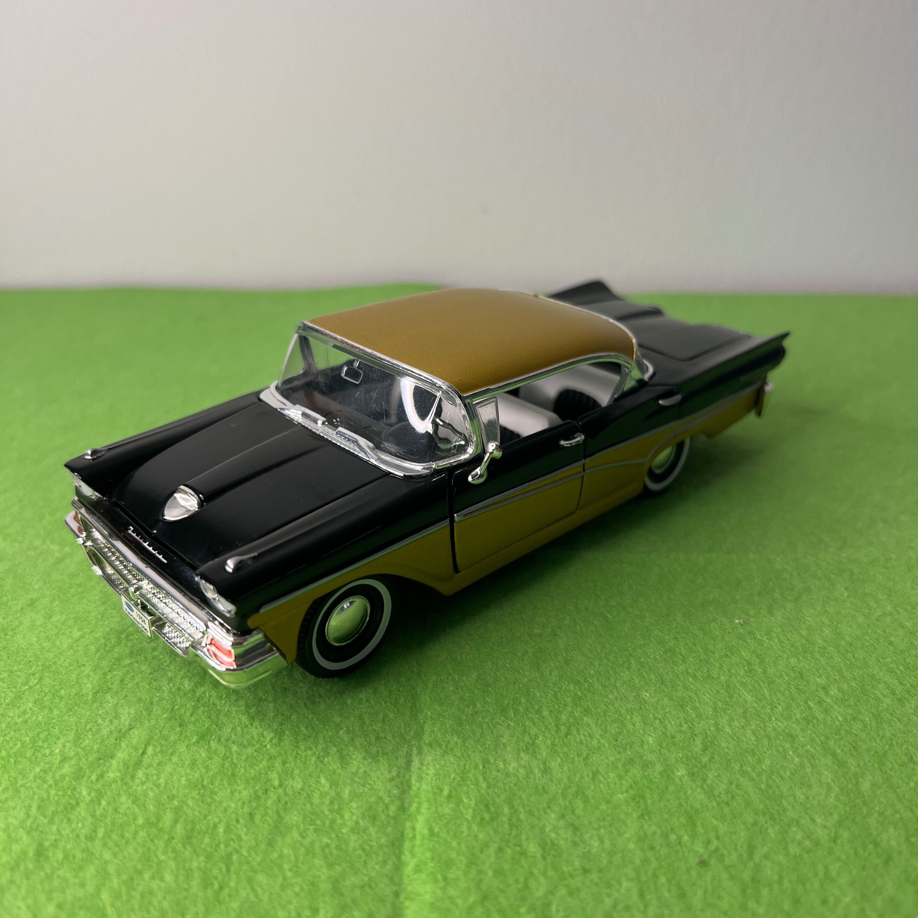Ford Fairlane 500 – Clássico Americano