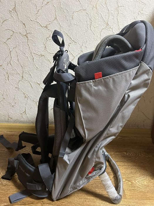 Рюкзак-кенгуру Phil&Teds Escape сірий