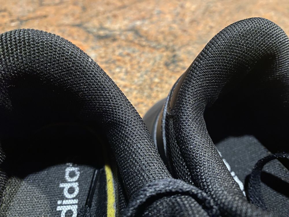 Buty sportowe czarne ADIDAS w bdb stanie Wkładka 27,5 cm