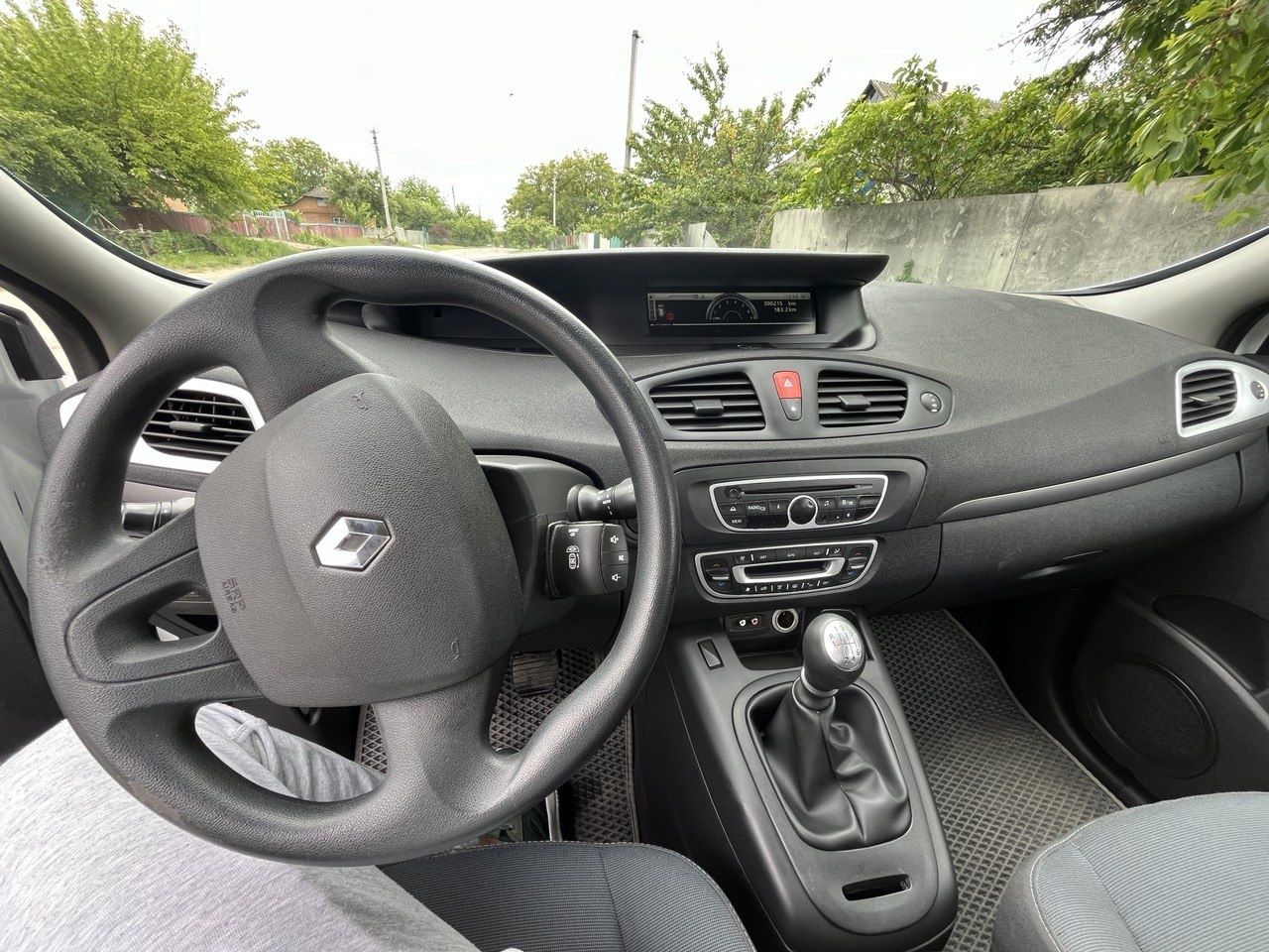 Renault grand scenic