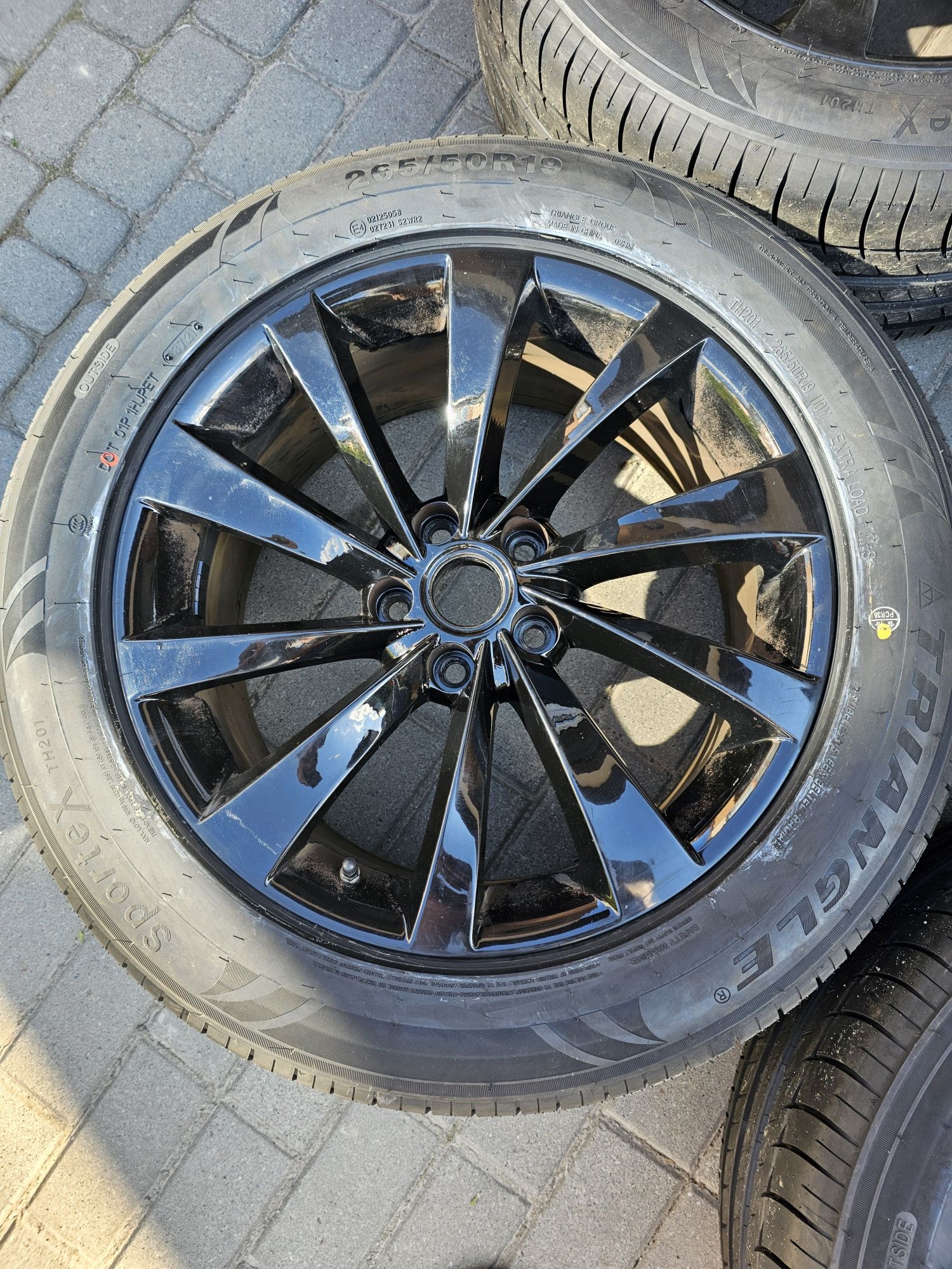 Колеса нова гума Tesla Model X 5/120