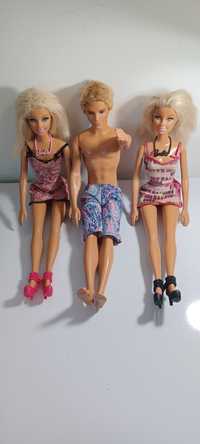 Ken e duas  Barbies