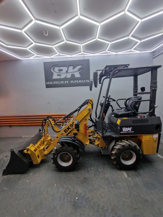 Ładowarka kołowa Berger Kraus BK906 silnik Perkins Euro 5
