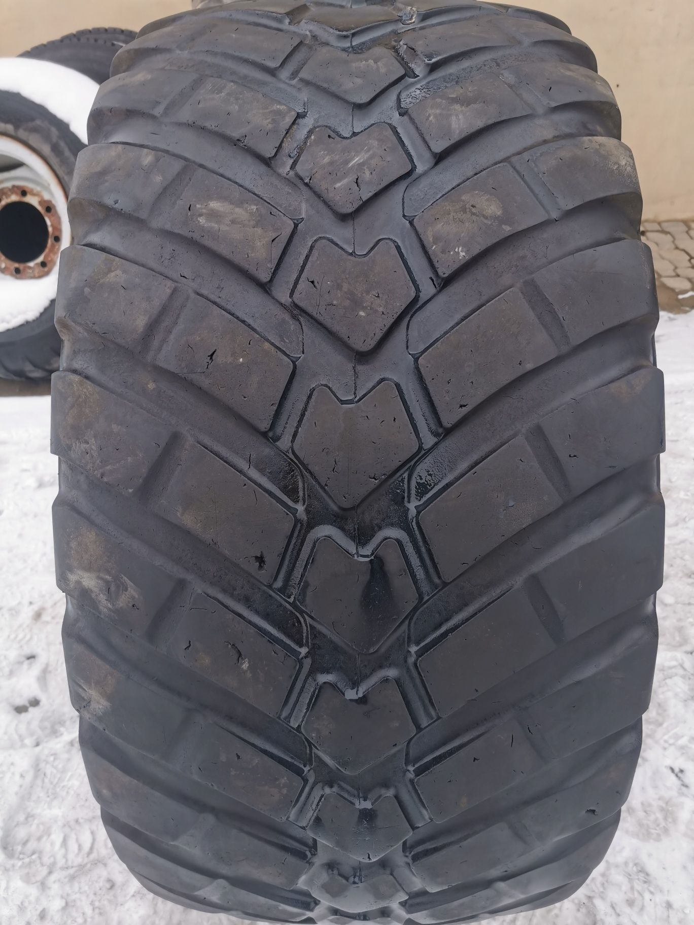 Opona 580/65R22.5 BKT RIDE MAX