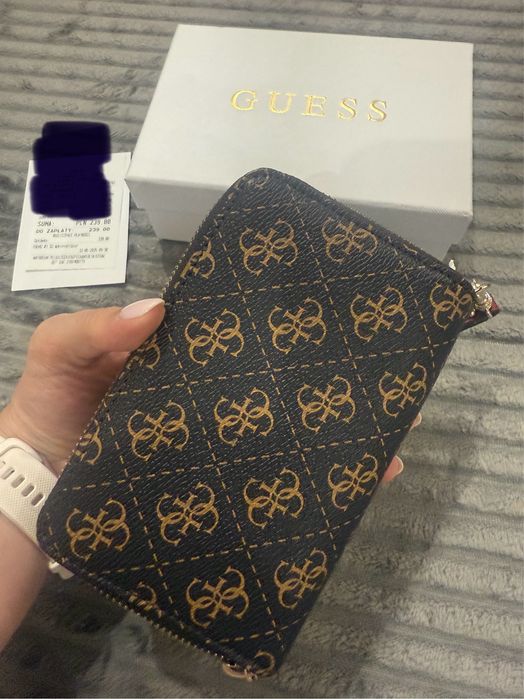 Nowy damski portfel GUESS
