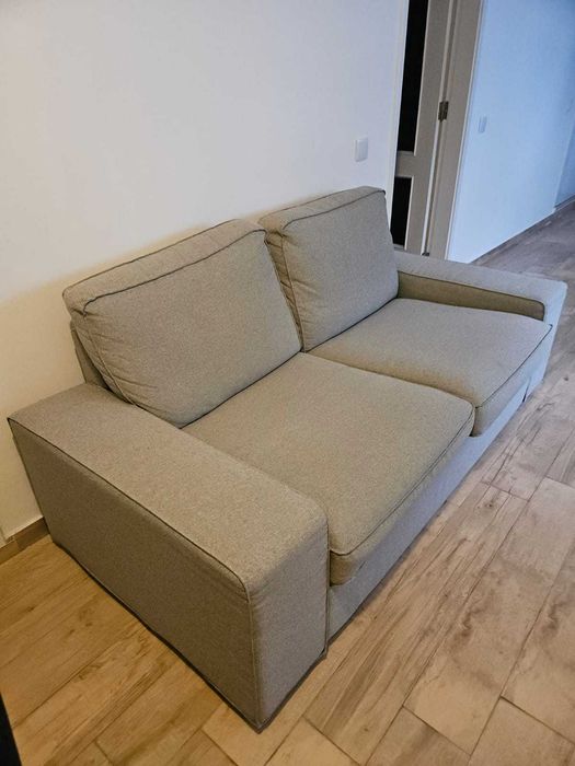 Sofá 2 lugares, Tibbleby bege/cinzento