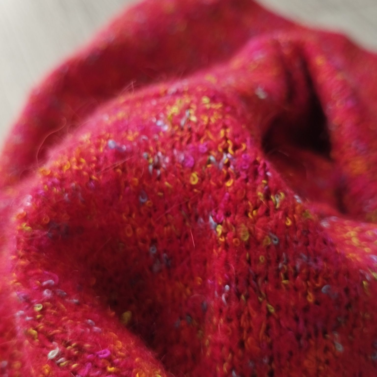 Sweter damski pomarańczowy Sofie rozmiar 44/46 miękki oversize