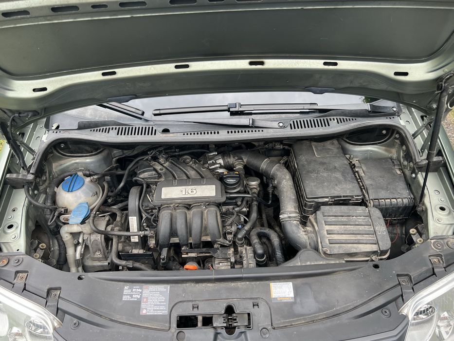 Volkswagen Caddy Life 1.6 BSE пасажир кондиціонер