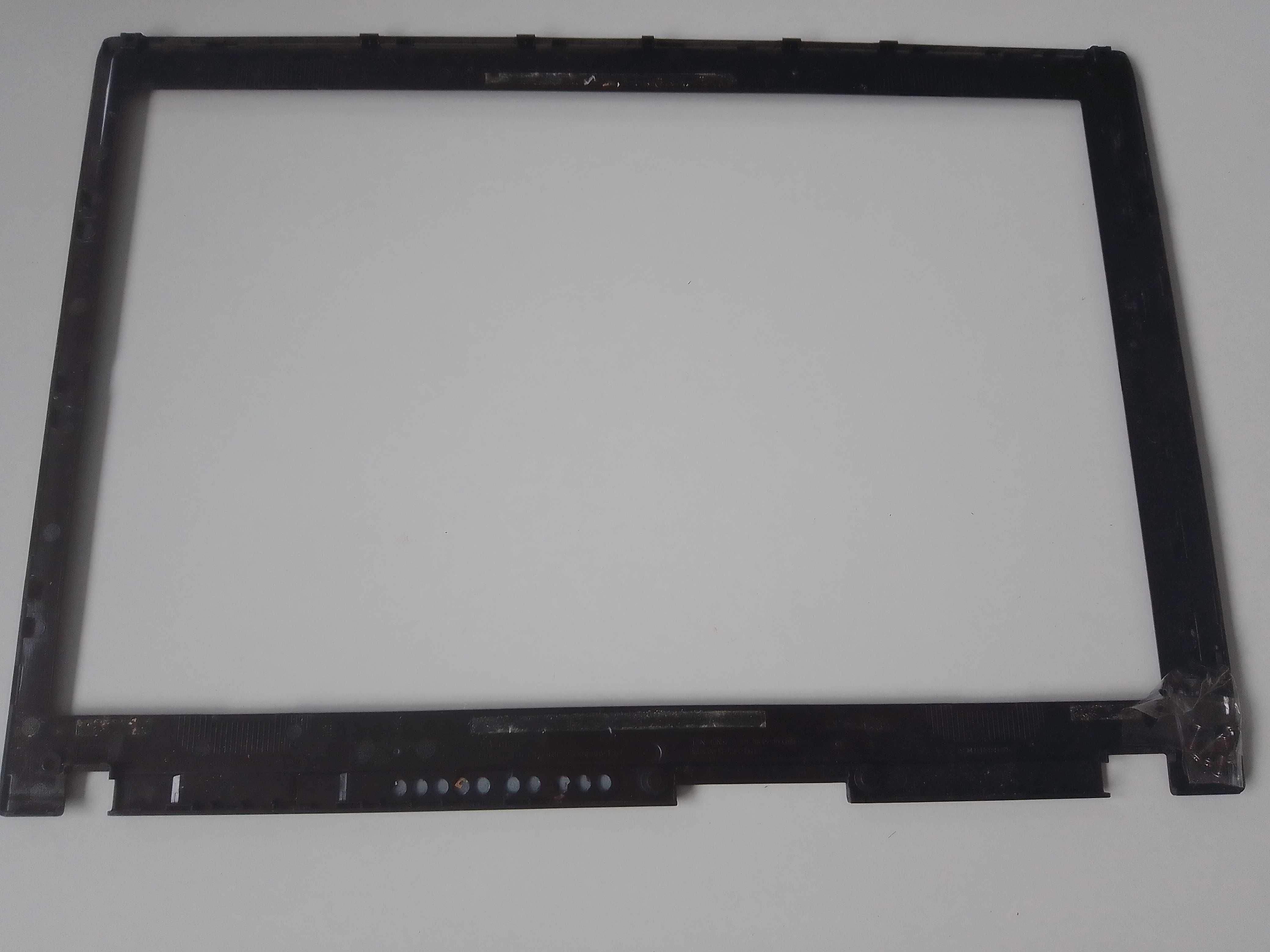 Ramka matrycy IBM Lenovo T400 (001966)