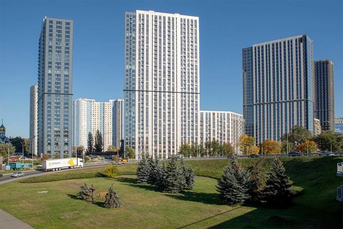 Євродвушка 37 кв.м. з ремонтом та меблями в ЖК Метрополiс на Теремках