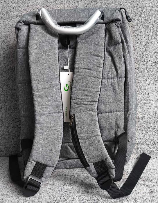 Dxyizu plecak na laptopa z USB