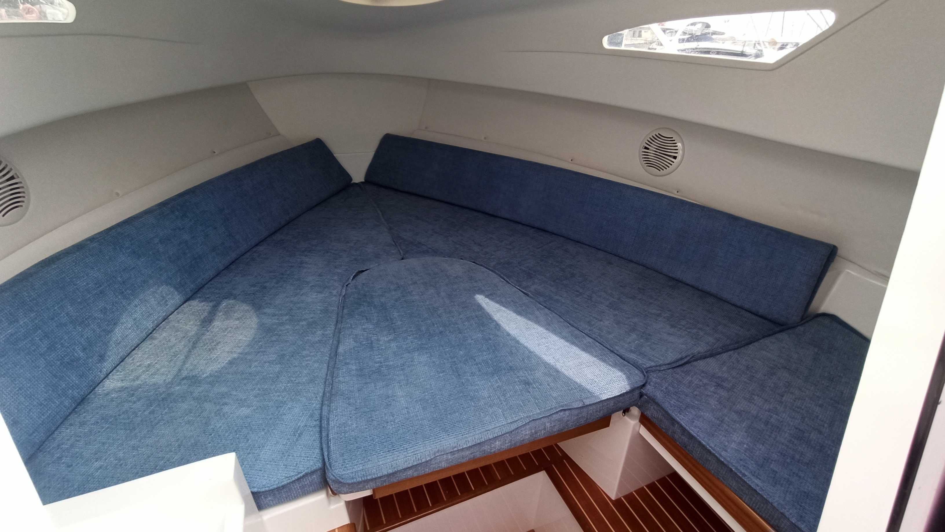 Sun sail Czarter łodzi motorowej motorówka Galeon, Gdynia Sopot Gdańsk