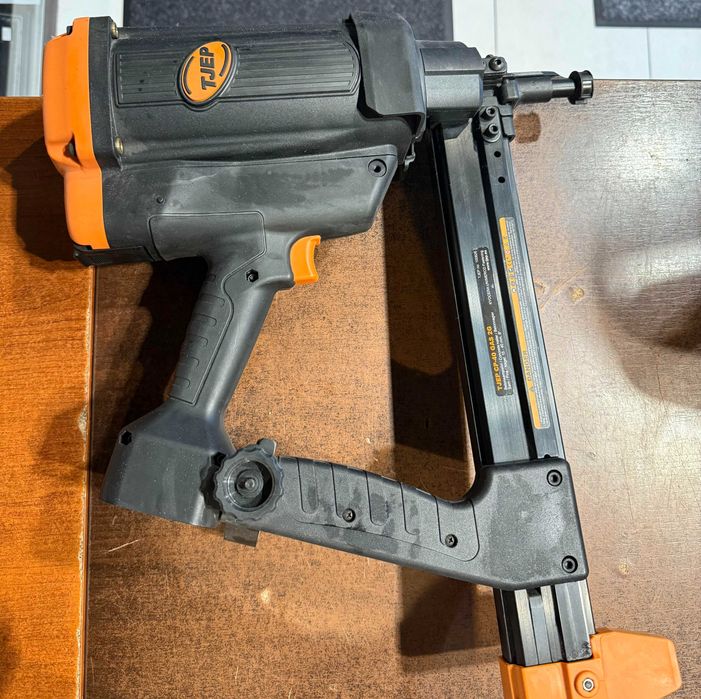 Gwoździarka do betonu TJEP CP-40 GAS 2G | Stan bardzo dobry