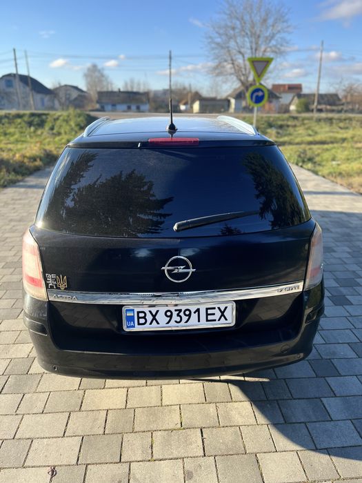 Продам власний Opel Astra H 1.7 TDI 2008 року