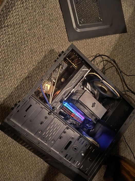 Komputer gamingowy ryzen 5 32 GB ram grafika 8gb cs2 i inne nowe