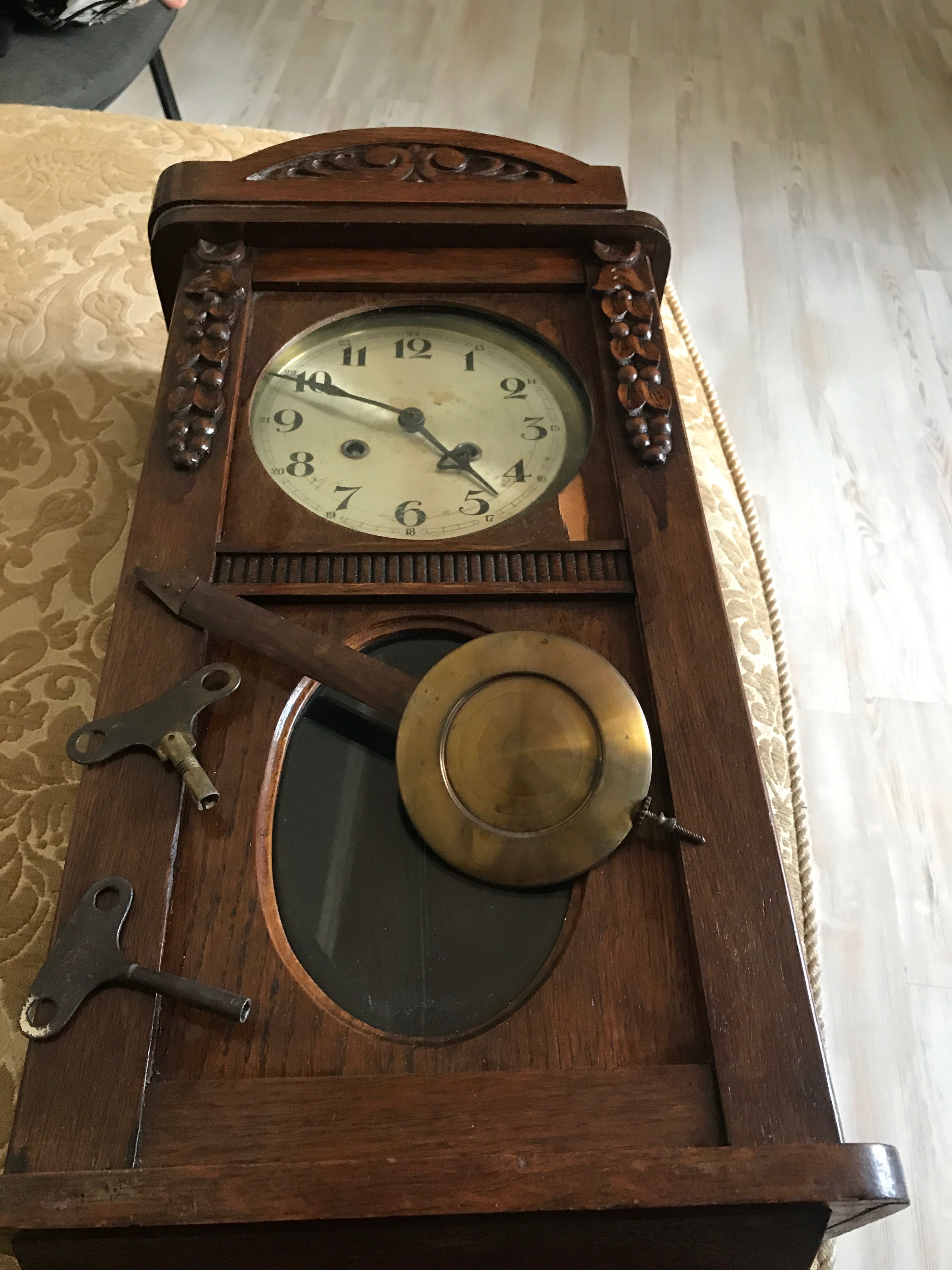 продам старинные часы с боем