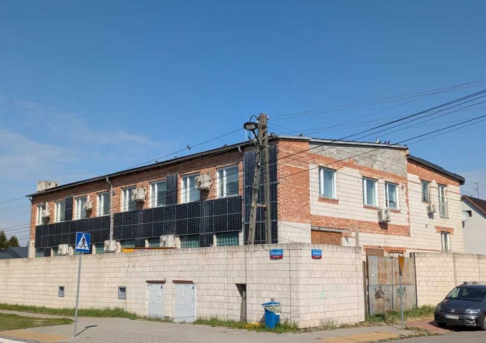Budynek produkcyjno-usługowy 550 m² – Warszawa, blisko lotniska Okęcie