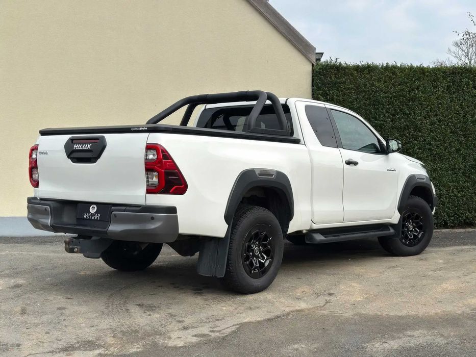 Toyota Hilux      2022