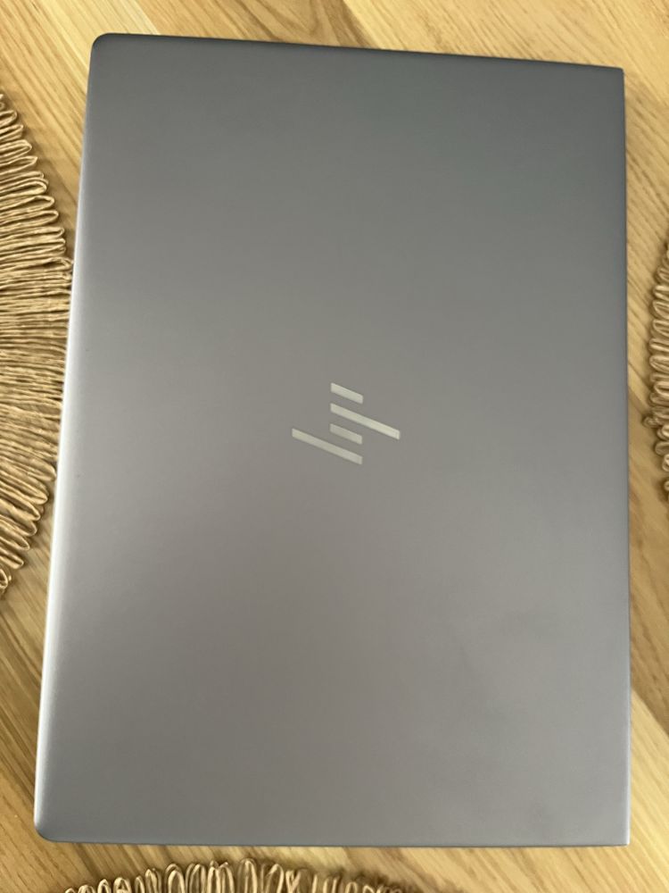HP Zbook 14u g5, win11pro, i5, 8gb